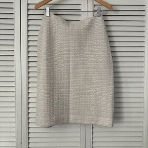 St. John Light Cream Tweed Pencil Skirt NWOT